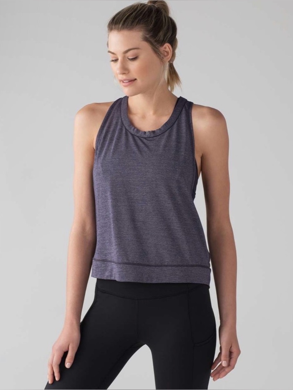 Lululemon Size 8/10 Pace Perfect Tank
Heathered Midnight Navy / Midnight Navy